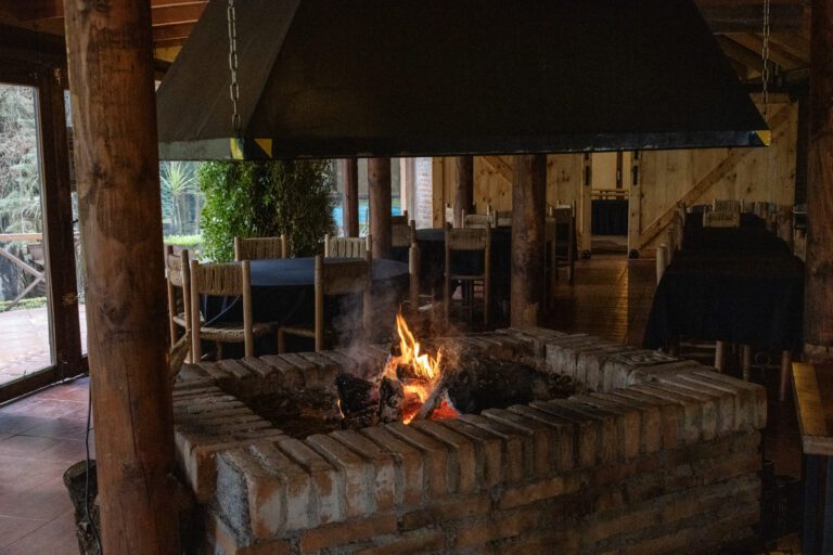 Complejo Turístico Valle del Sol – Restaurante Entre Pinos